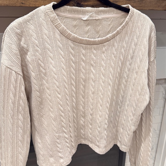 Olive & Oak Cream Knit Sweater - Picture 2 of 6